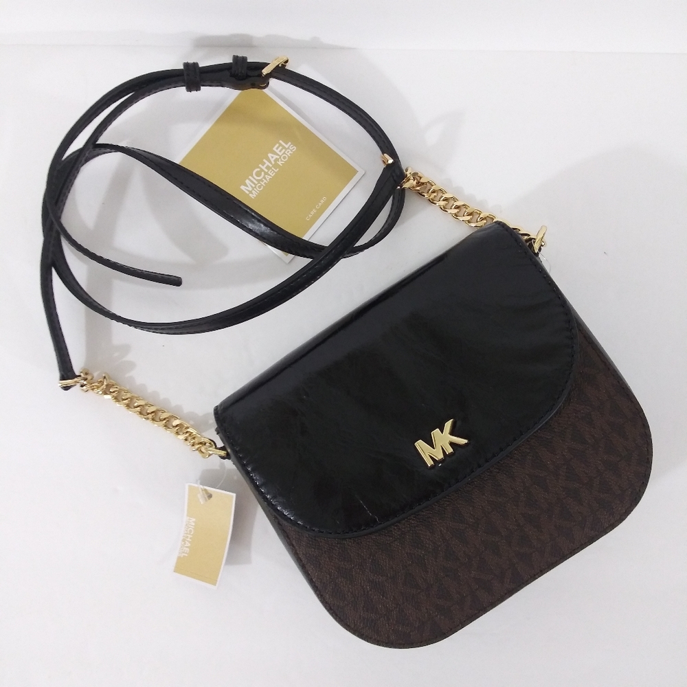 NWT MICHAEL KORS LEATHER HALF DOME MINI CROSSBODY